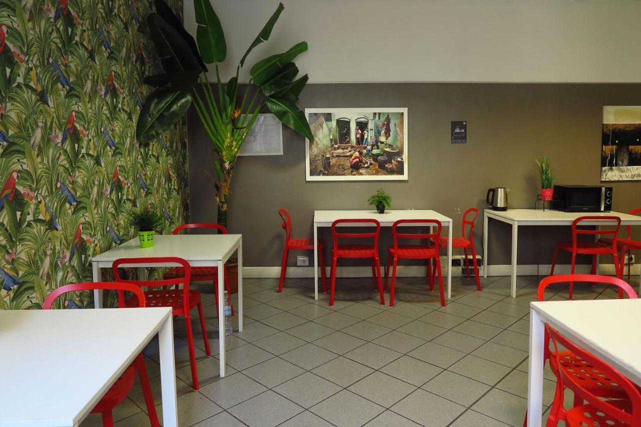 Koala Hostel Milán Exteriér fotografie