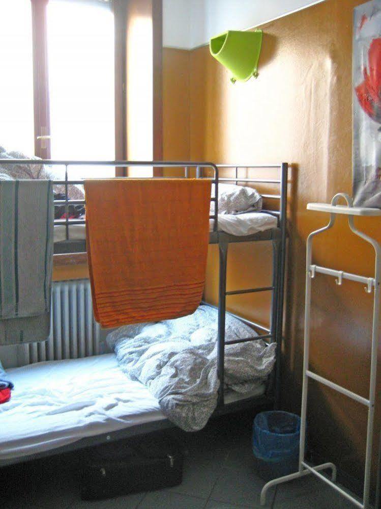 Koala Hostel Milán Exteriér fotografie